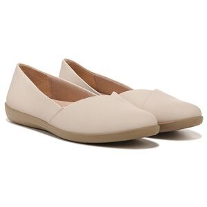 Elegant Cream Women's Flats